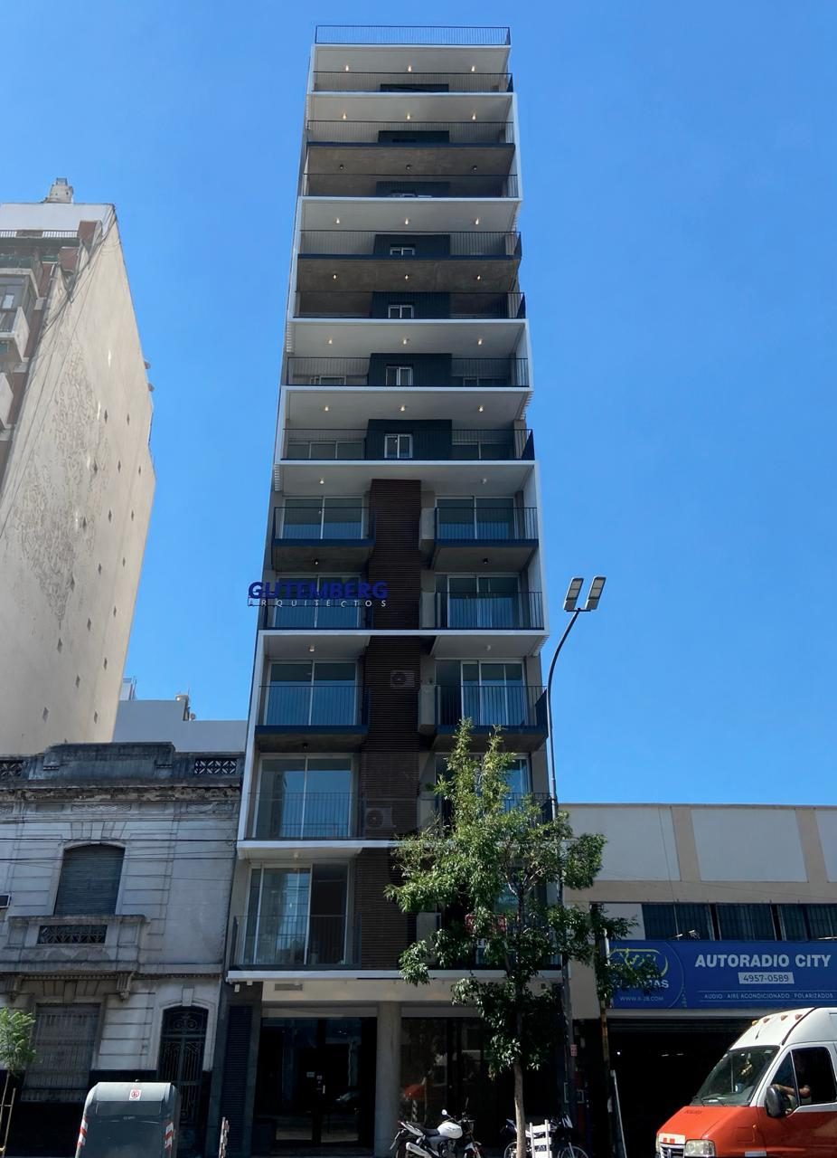 Av. San Juan 3828